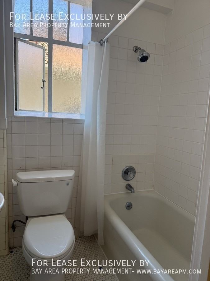 345 Forest Ave #206 - Photo 5 of 7