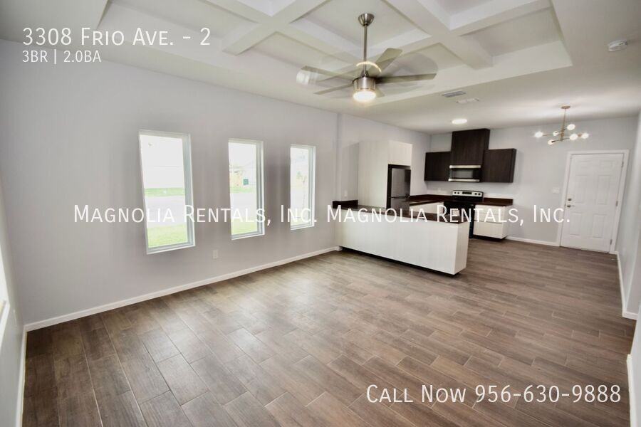 3308 Frio Ave #2 - Photo 3 of 11