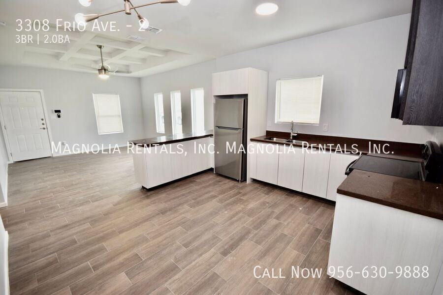 3308 Frio Ave #2 - Photo 5 of 11