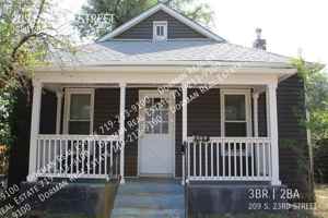 featured image of 209 S 23rd St