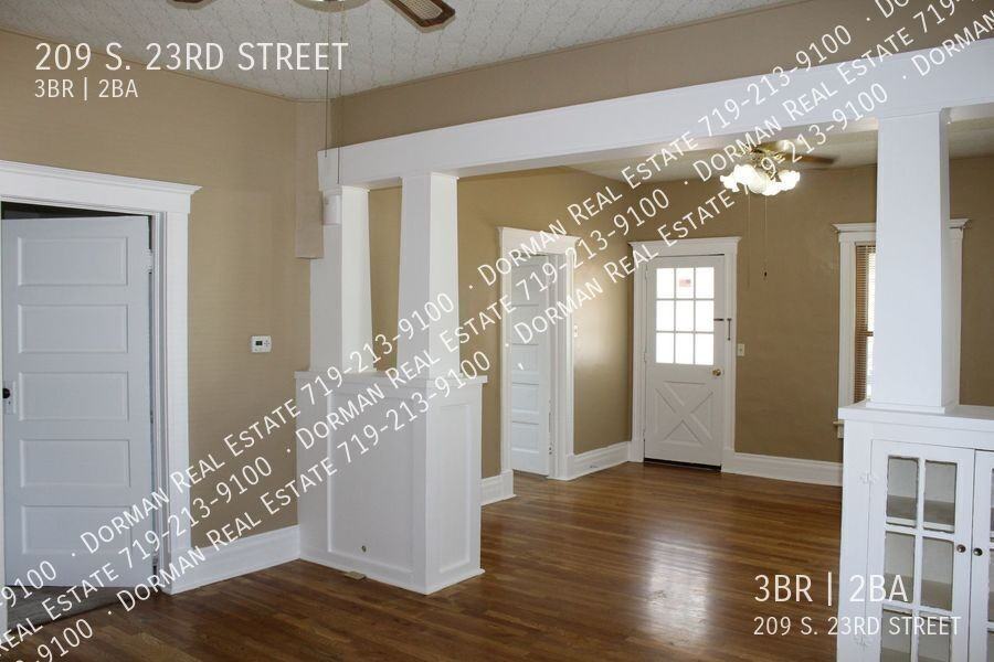 209 S 23rd St - Photo 6 of 12