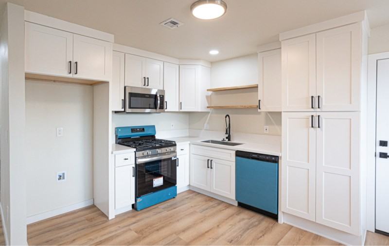 7877 Dundee Ave - Photo 4 of 8