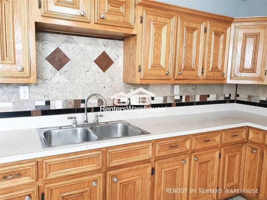 3020 Sagebrush Dr - Photo 5 of 15