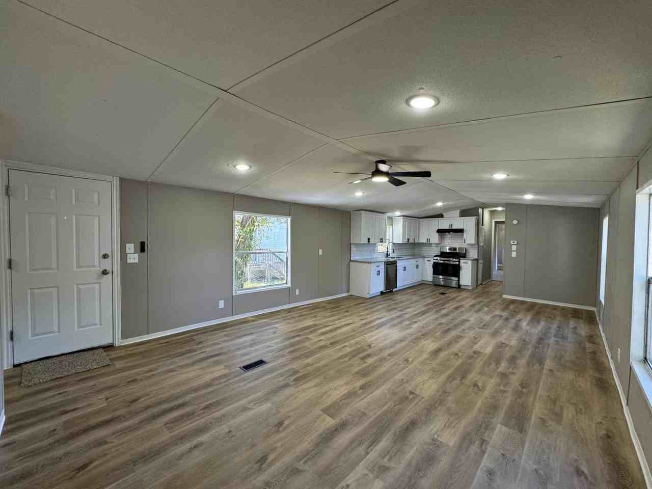 9931 Cedar Branch Dr - Photo 4 of 20