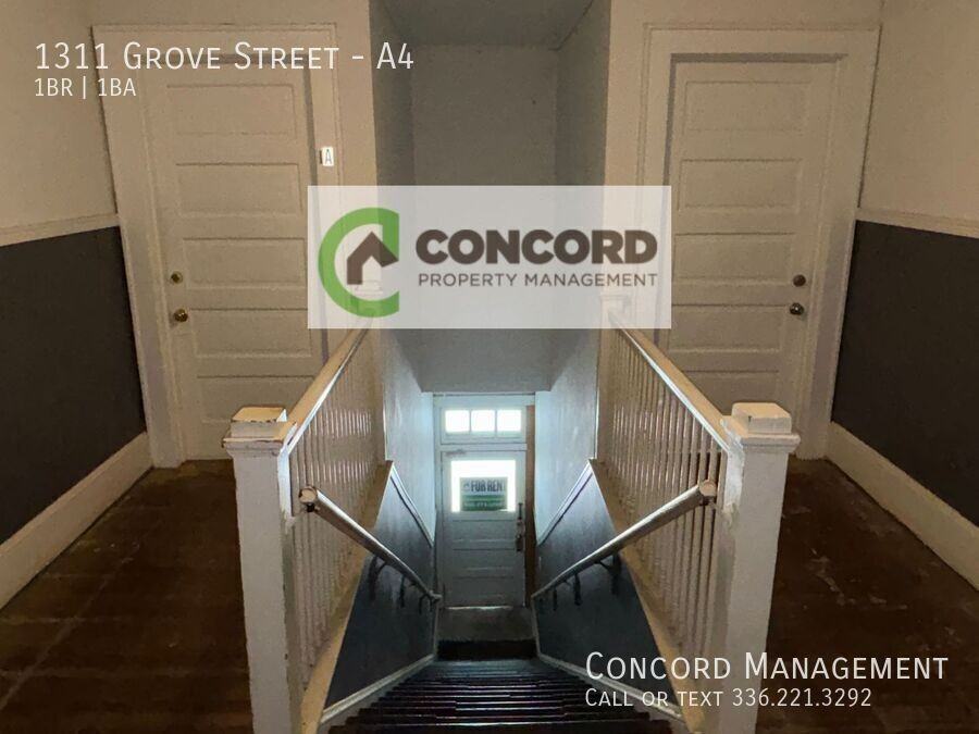 1311 Grove St #A4 - Photo 2 of 14