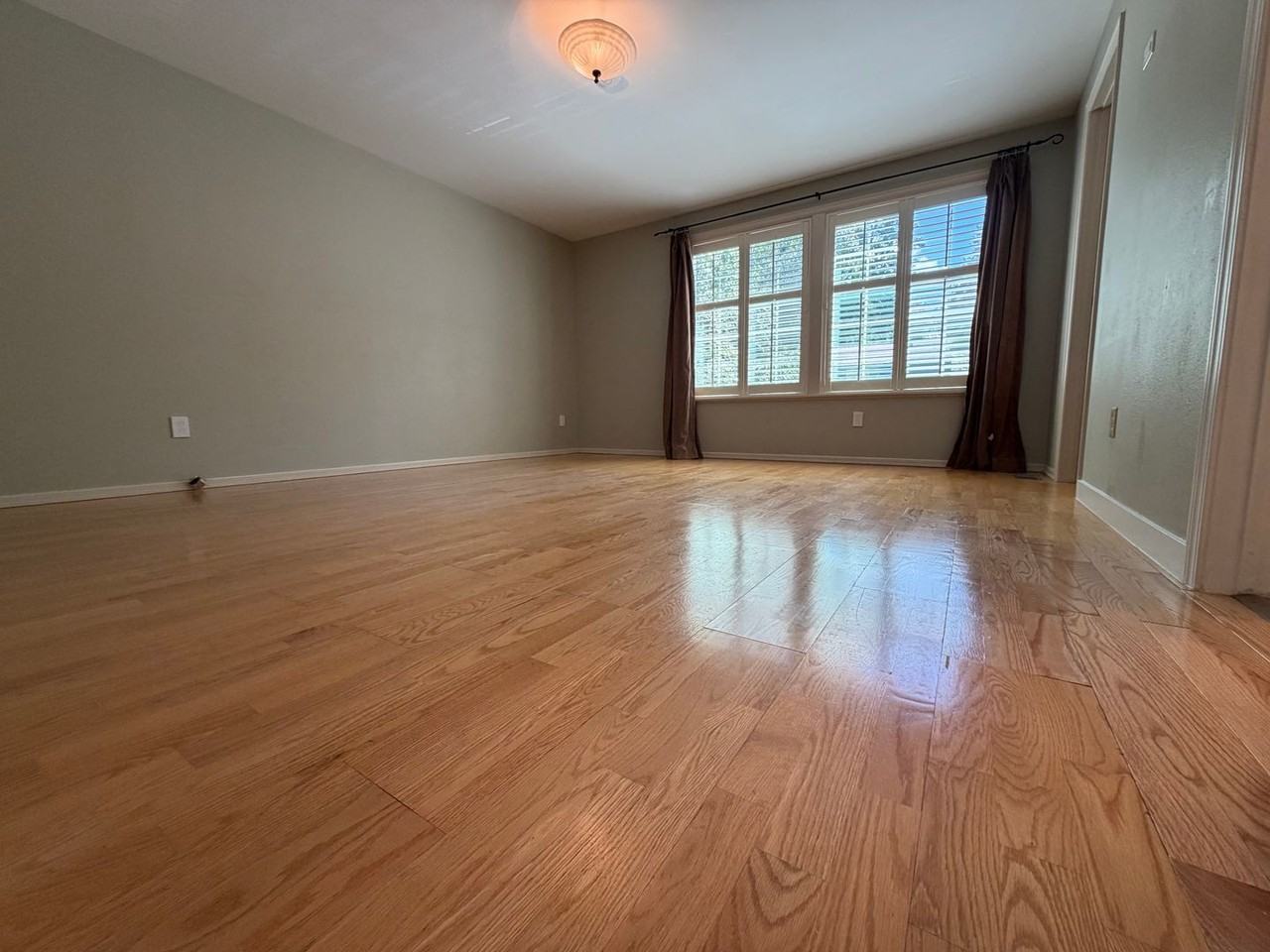 15802 Se 47th St - Photo 5 of 30