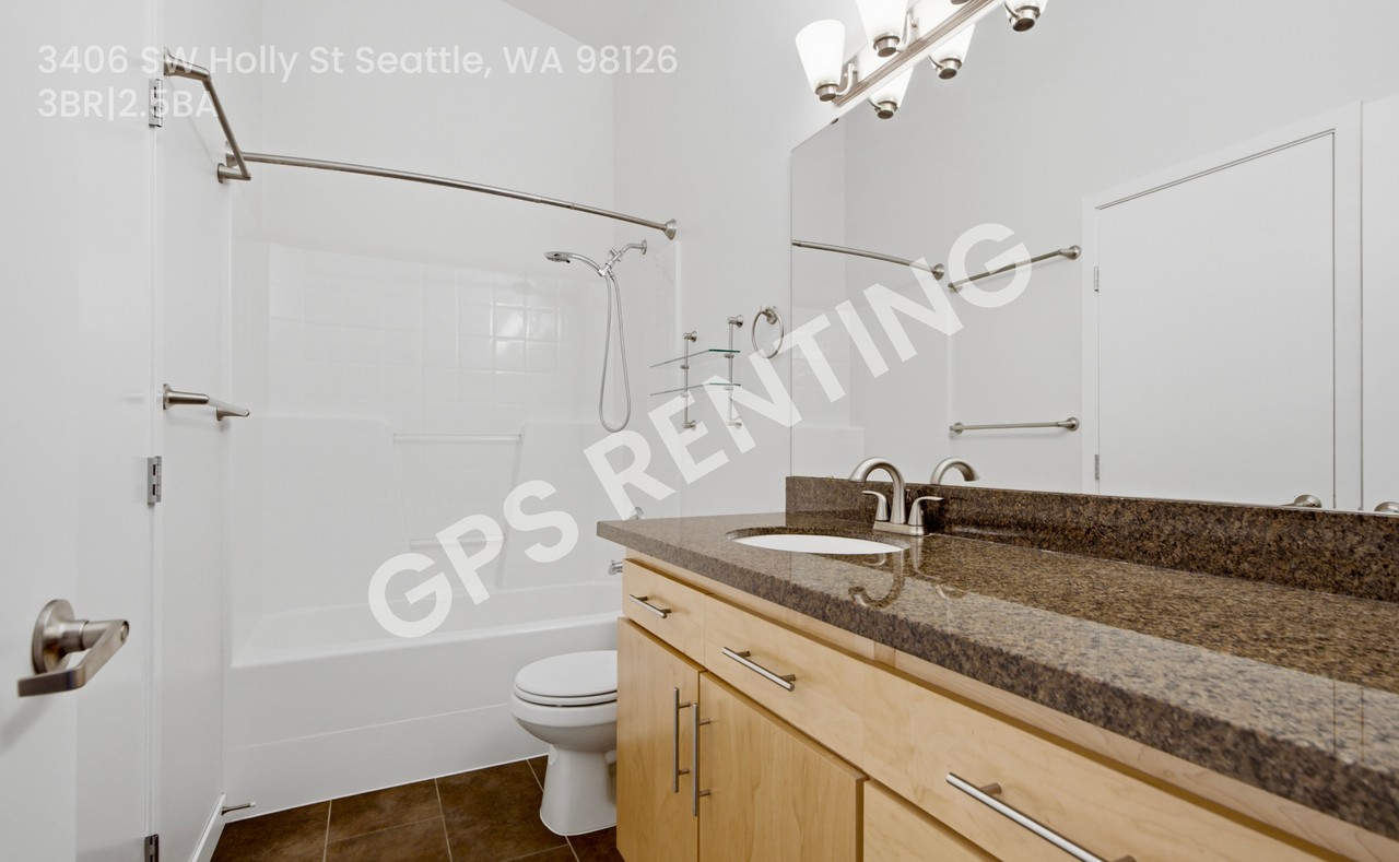 3406 Sw Holly St - Photo 2 of 20