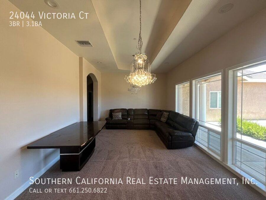 24044 Victoria Ct - Photo 5 of 24