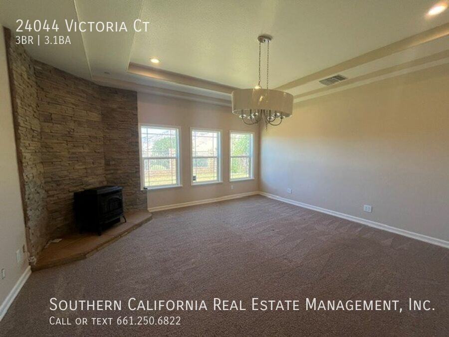 24044 Victoria Ct - Photo 7 of 24