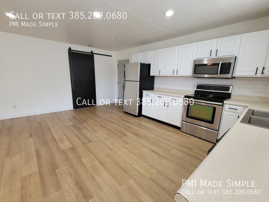 483 N 1220 W - Photo 3 of 32