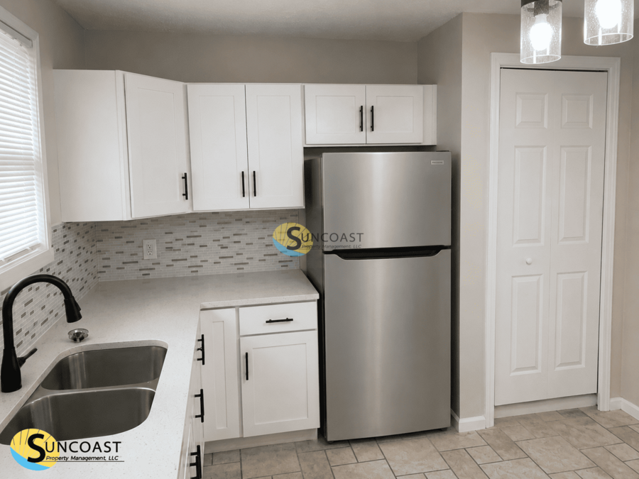 3721 Colebrooke Dr - Photo 6 of 47
