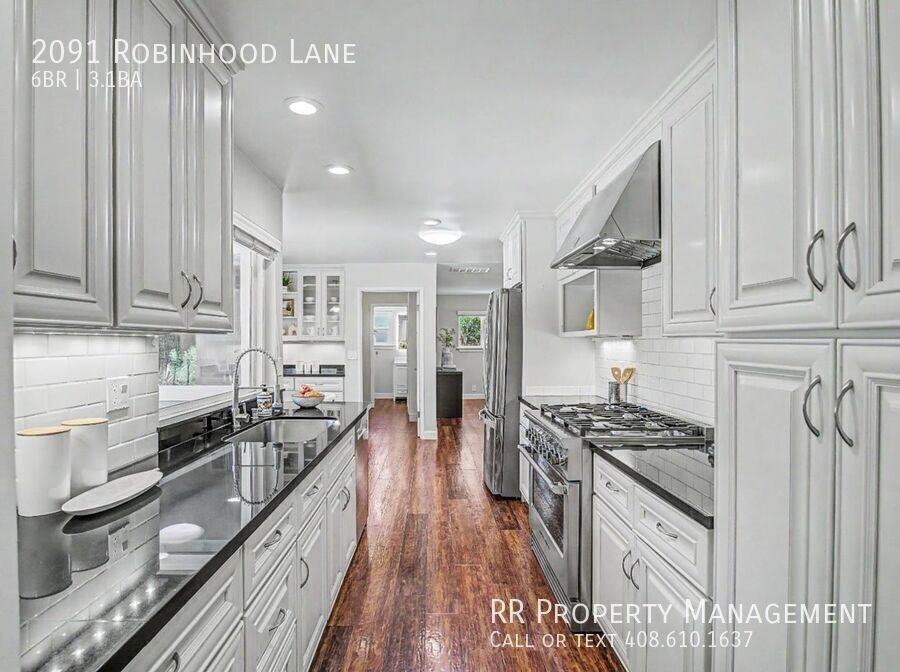 2091 Robinhood Ln - Photo 5 of 47