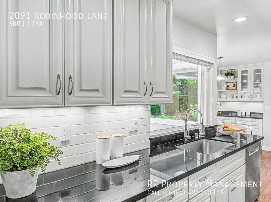 2091 Robinhood Ln - Photo 6 of 47
