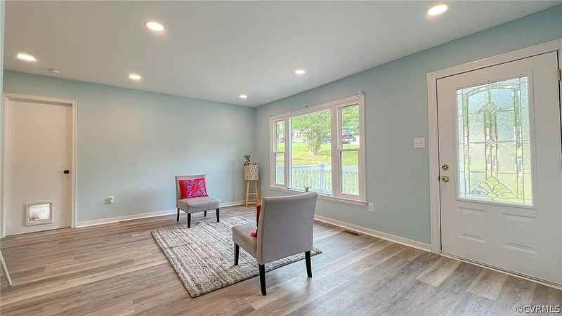 8918 Cloverpatch Ter - Photo 6 of 20
