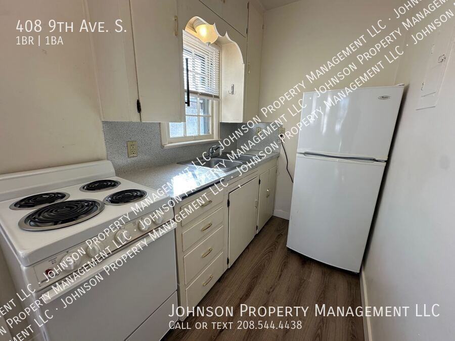 408 9th Ave S - Photo 5 of 22