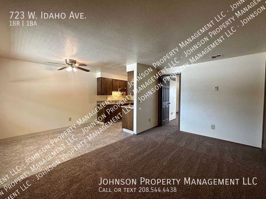 723 W Idaho Ave - Photo 7 of 16