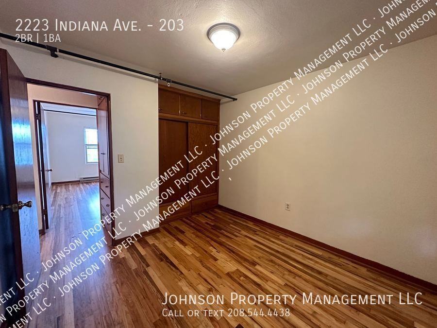 2223 S Indiana Ave #203 - Photo 6 of 12
