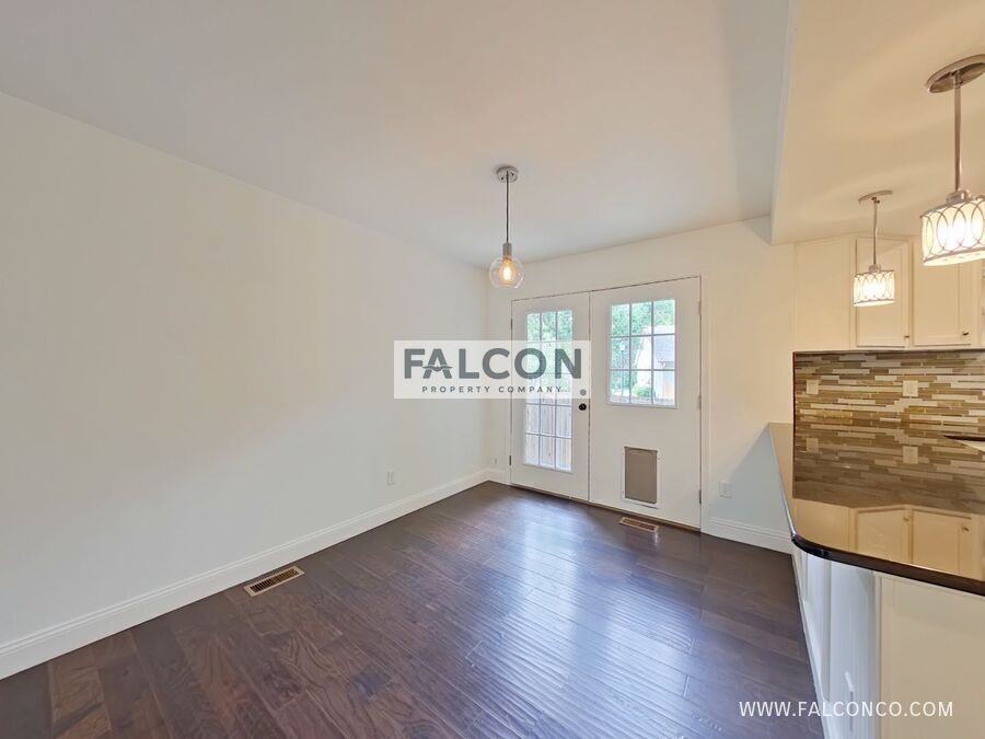 673 Shooks Ln - Photo 7 of 22
