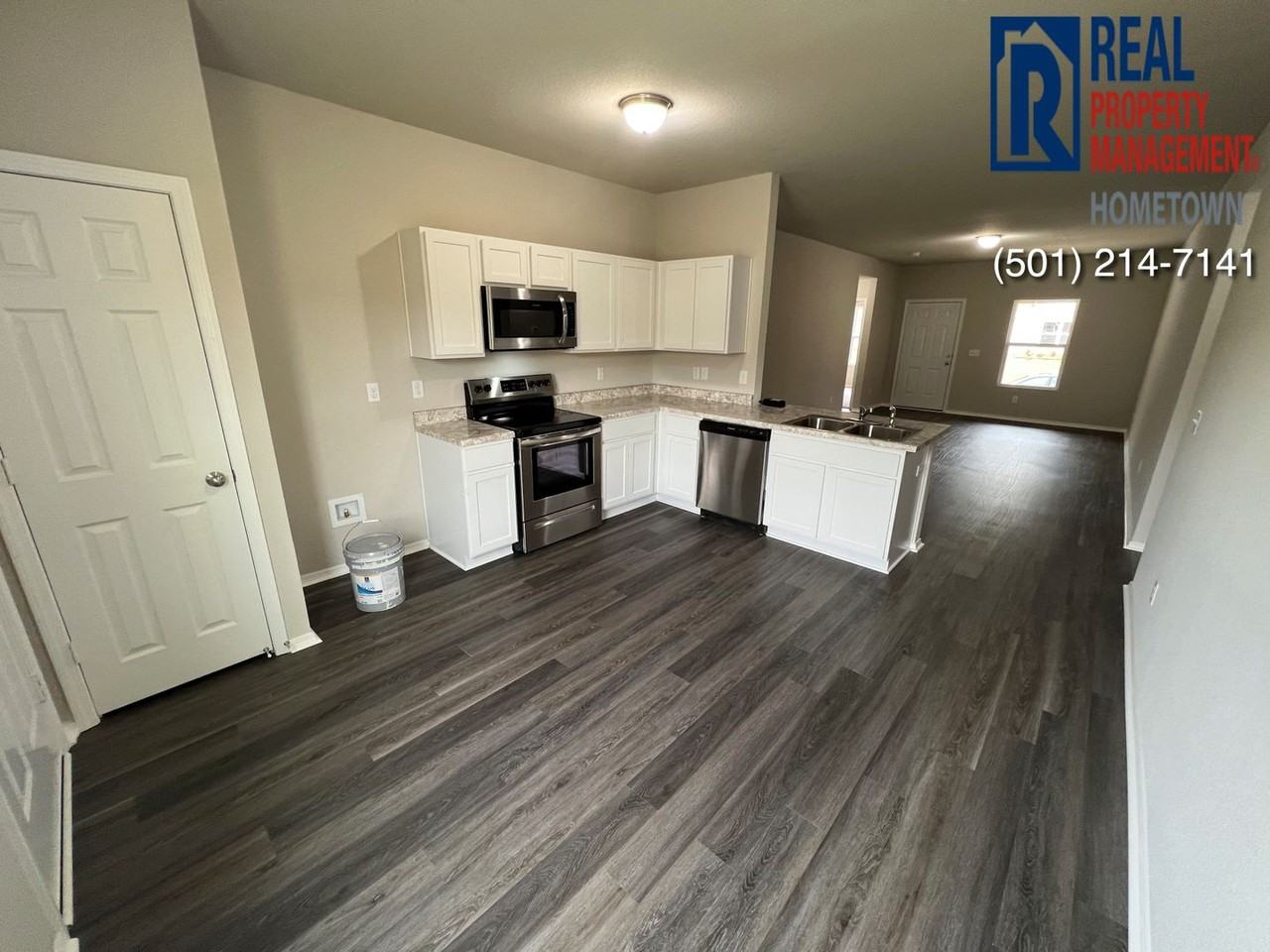 1956 Auburn Hills Dr - Photo 5 of 19