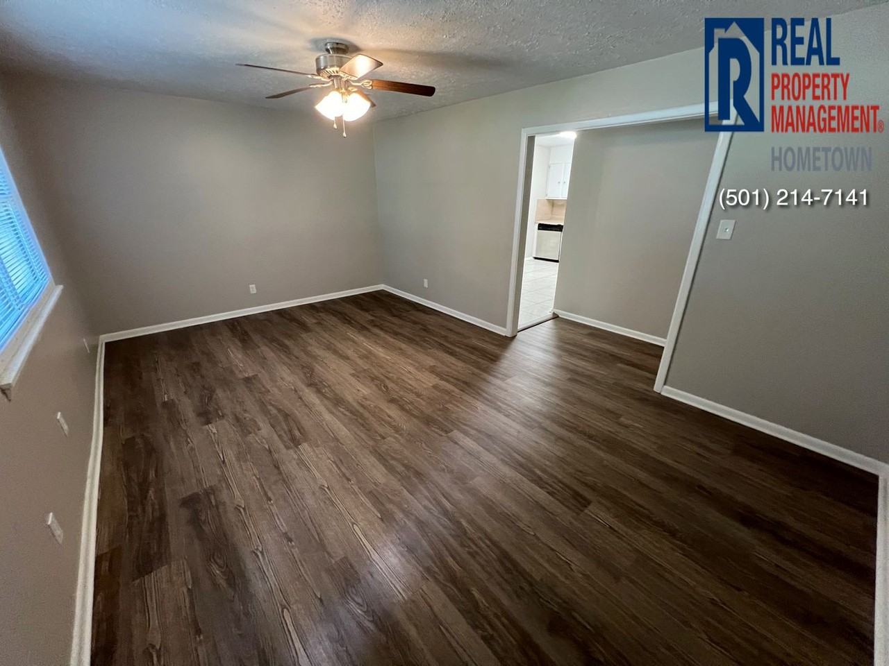 1016 W Kiehl Ave - Photo 3 of 16