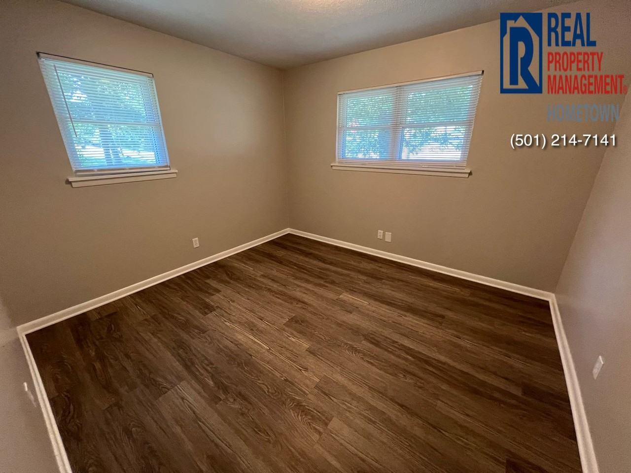 1016 W Kiehl Ave - Photo 7 of 16