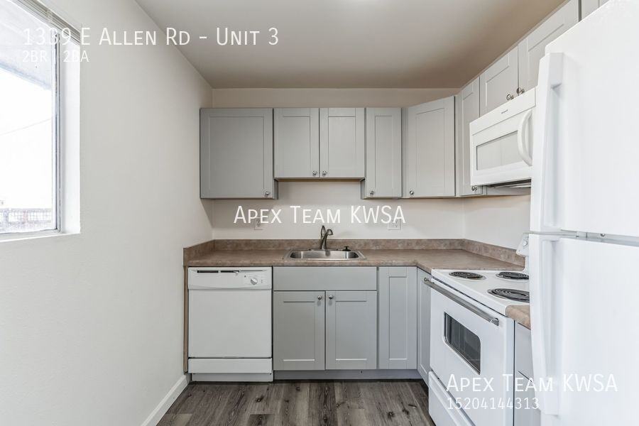 1339 E Allen Rd #3 - Photo 4 of 31