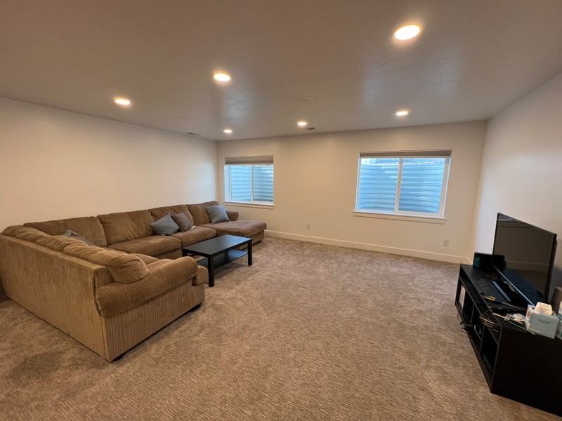 7187 N Slick Rock Way - Photo 5 of 9