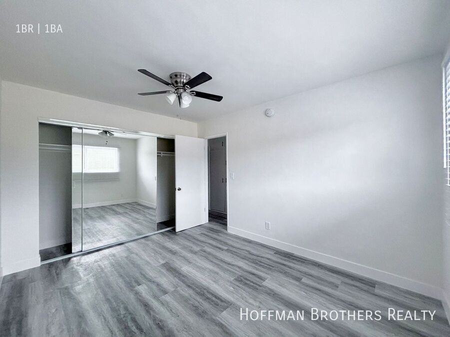 1052 Browning Blvd #11 - Photo 4 of 8