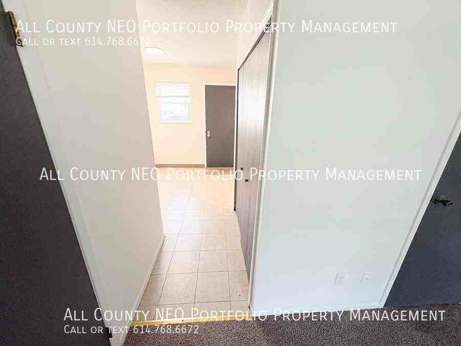 2712 Brianlane Blvd #B - Photo 6 of 18