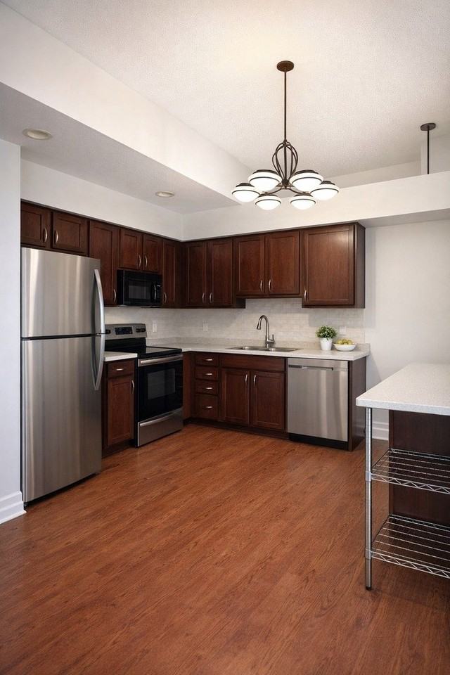 5 Cedar Ct #18 - Photo 2 of 17