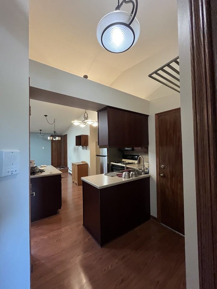 5 Cedar Ct #18 - Photo 3 of 17