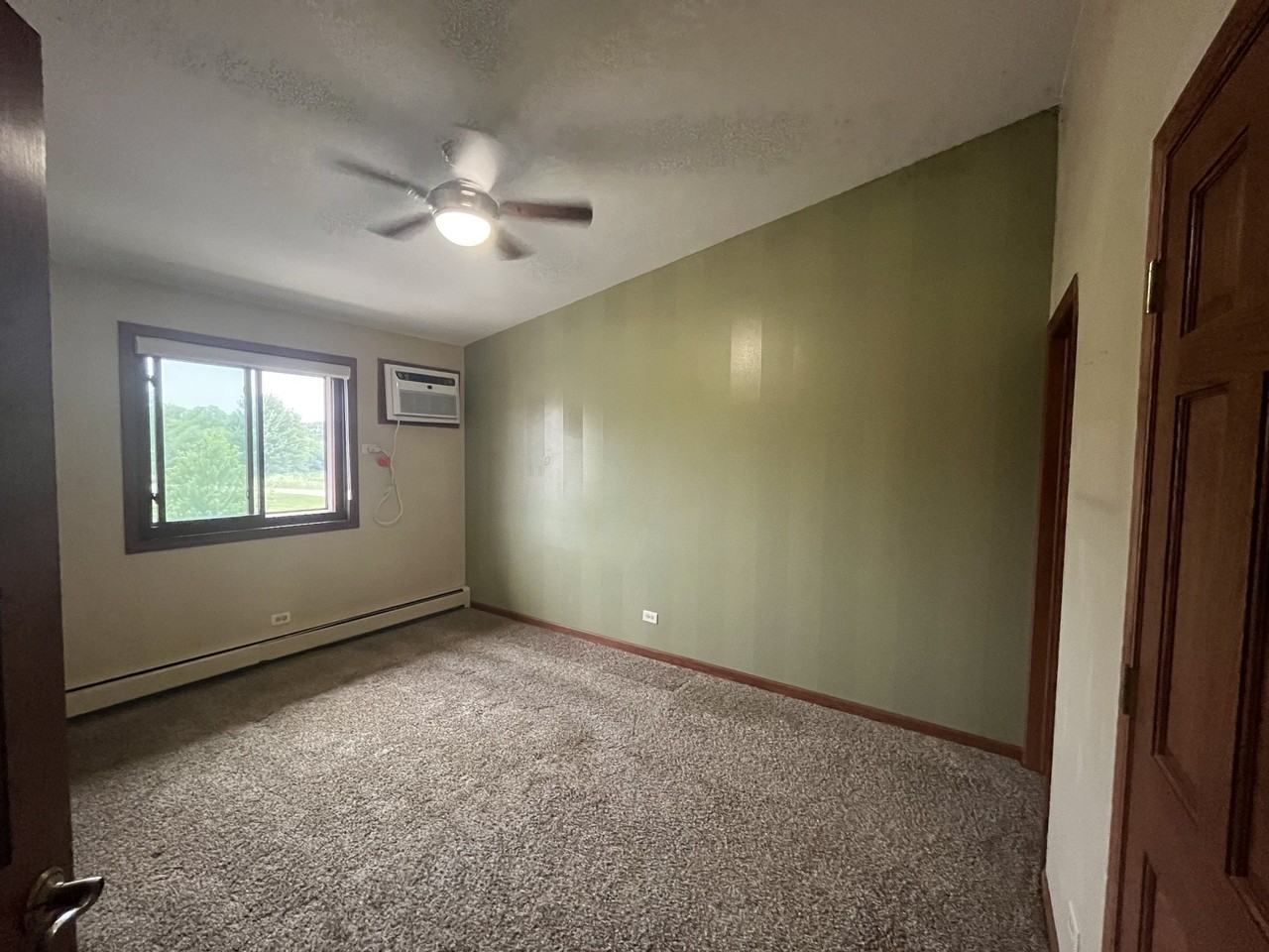 5 Cedar Ct #18 - Photo 6 of 17