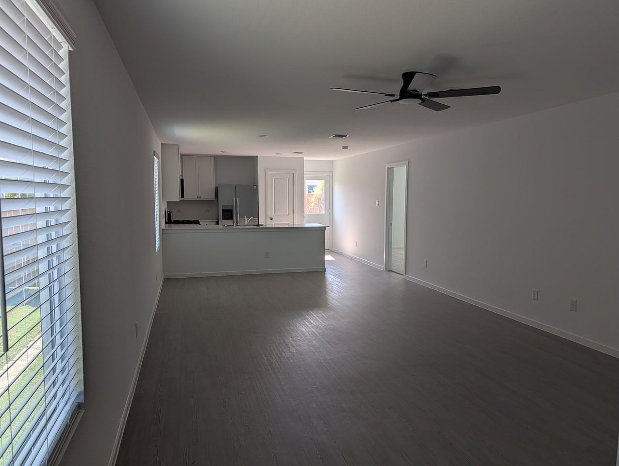 3904 Superior Pl - Photo 6 of 12