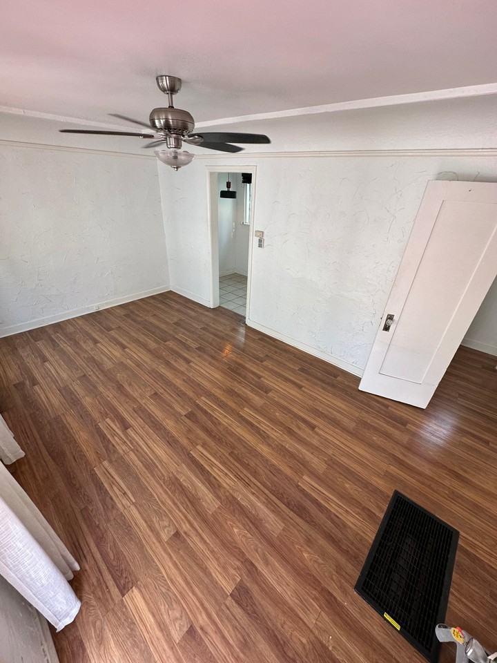 1538 Silver Lake Blvd #1538 - Photo 3 of 6