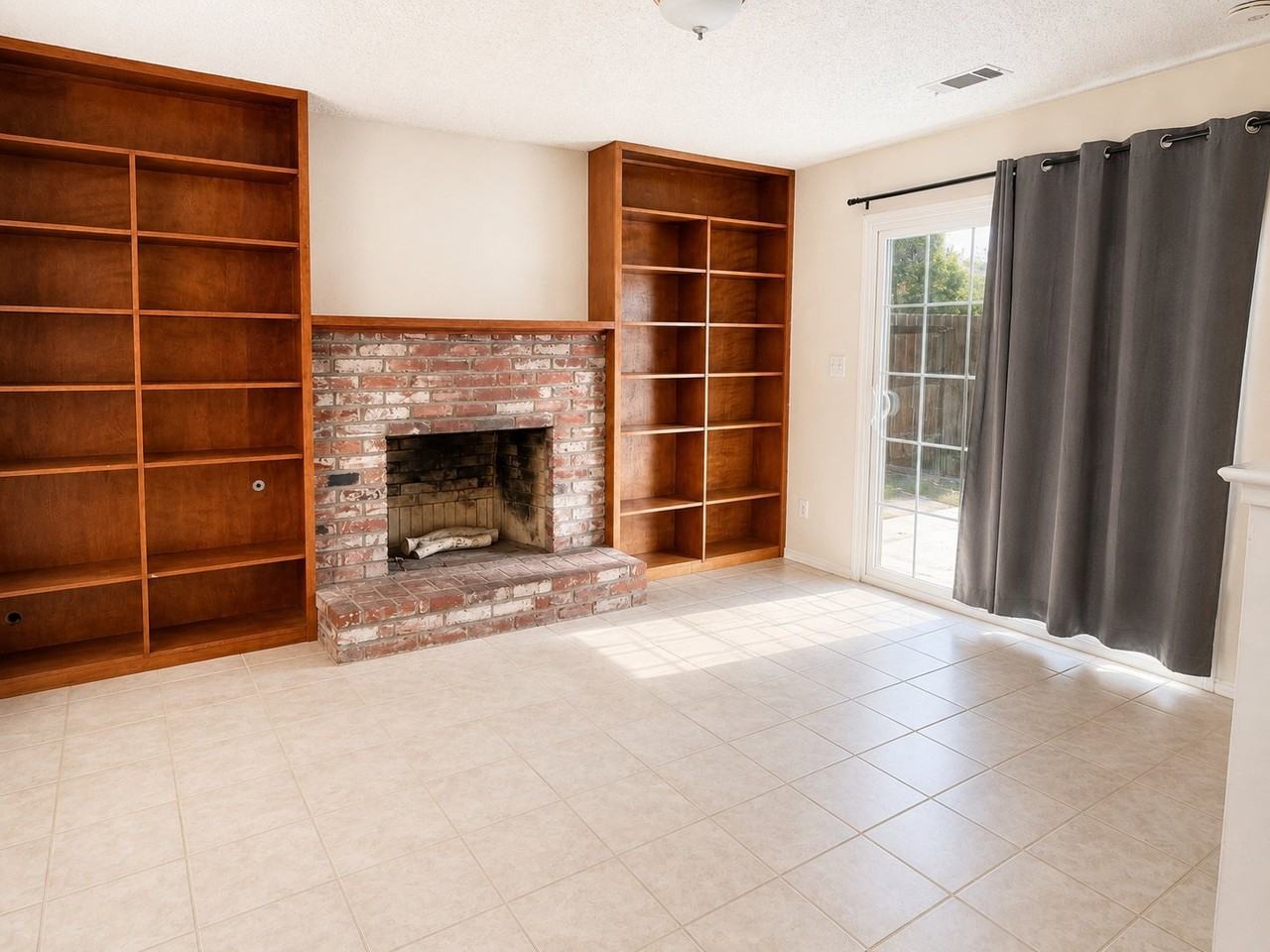 305 E Encore Dr - Photo 5 of 13