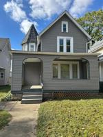 featured image of 1351 Logan Ave Nw