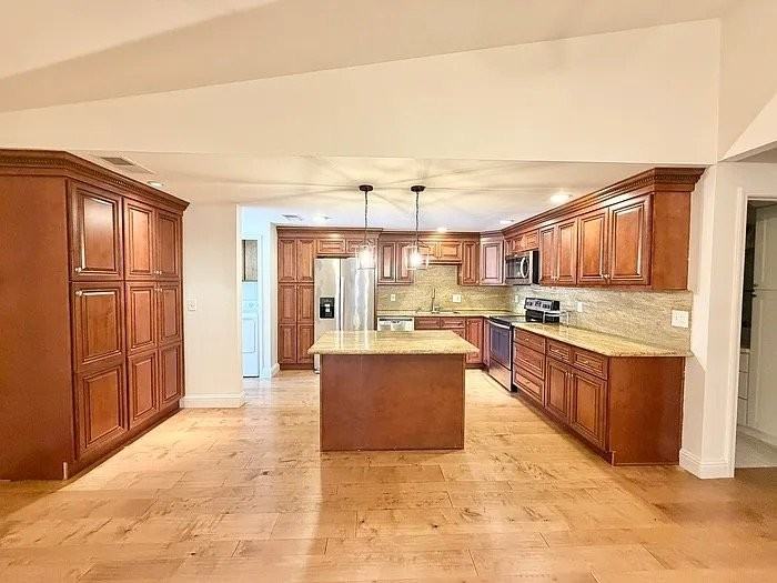 3109 Panama Ave - Photo 2 of 12