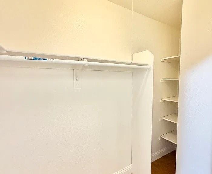 3109 Panama Ave - Photo 3 of 12