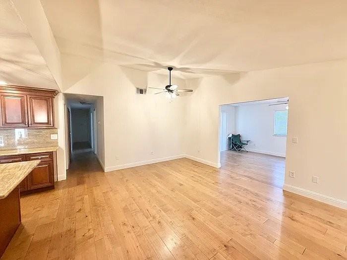 3109 Panama Ave - Photo 7 of 12