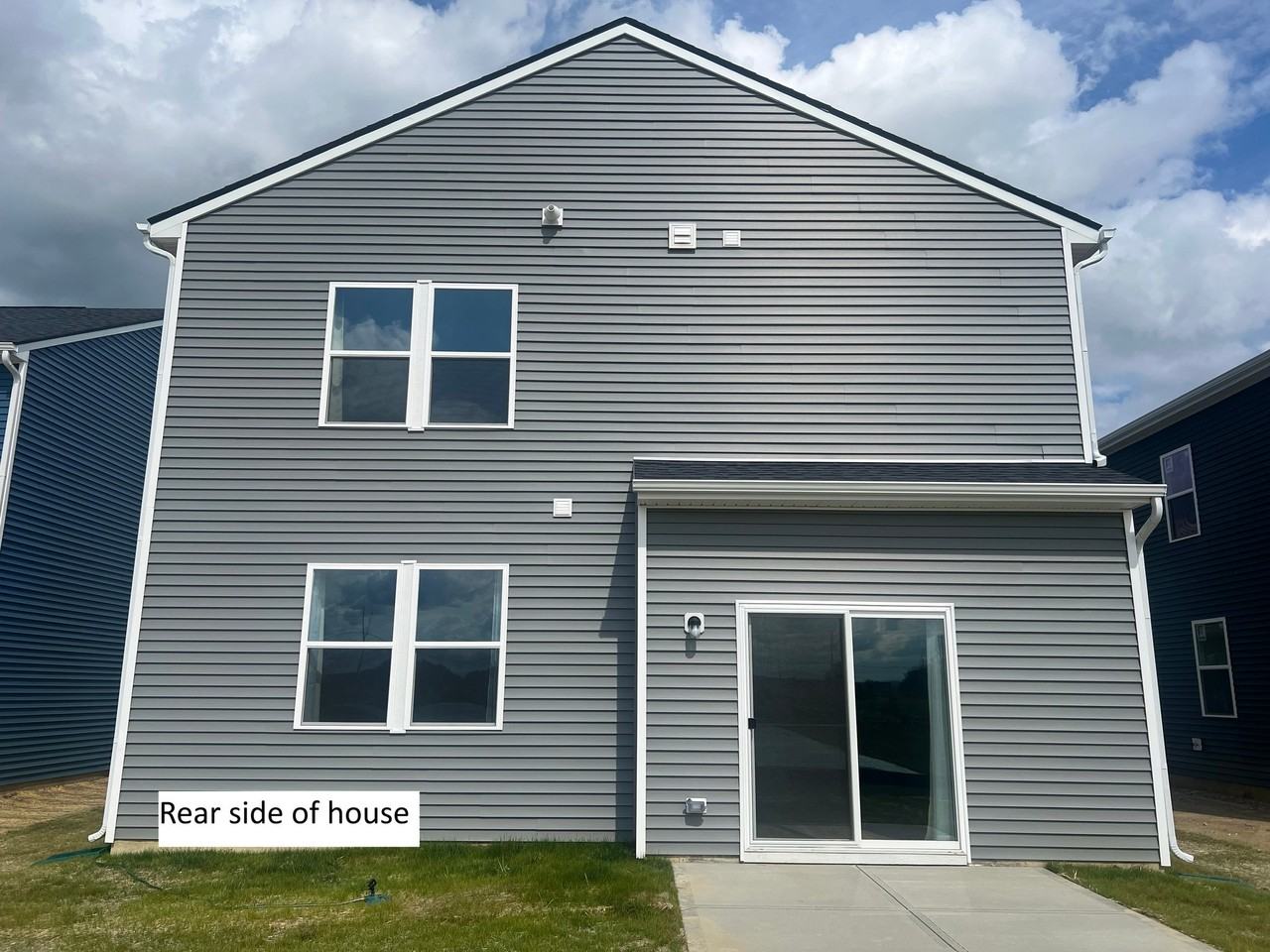 3820 Sterling Dr - Photo 2 of 20