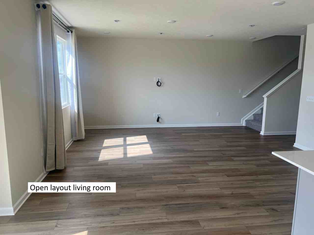 3820 Sterling Dr - Photo 4 of 20