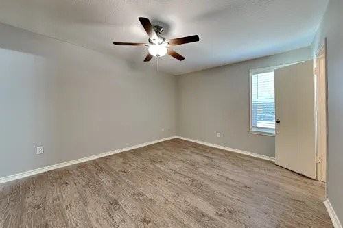 1006 E Preston St - Photo 5 of 9