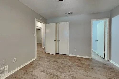 1006 E Preston St - Photo 6 of 9