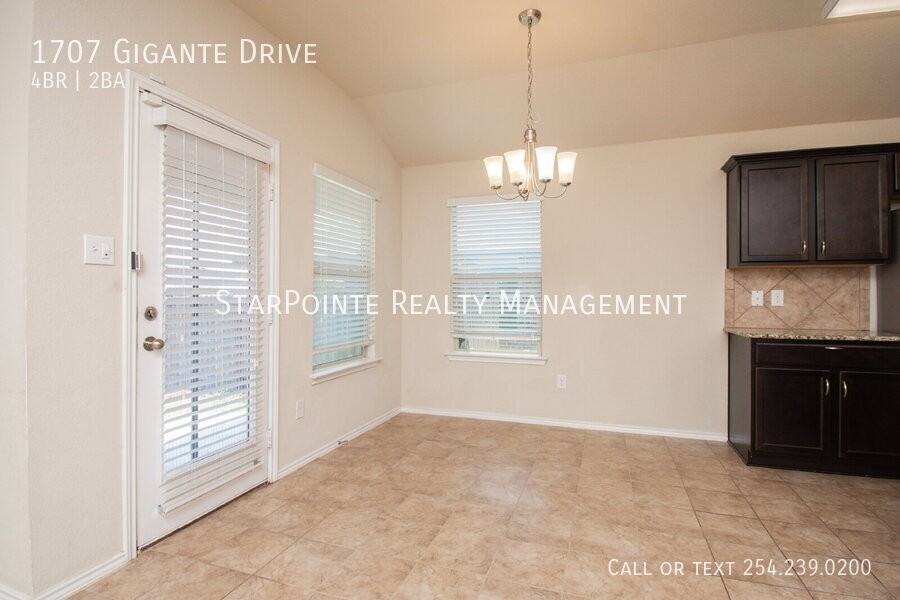 1707 Gigante Dr - Photo 5 of 23