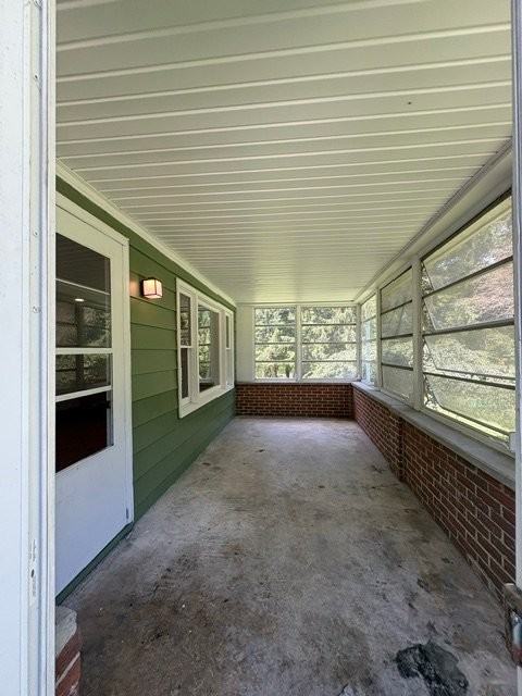 4167 Oak Street Ext - Photo 4 of 16