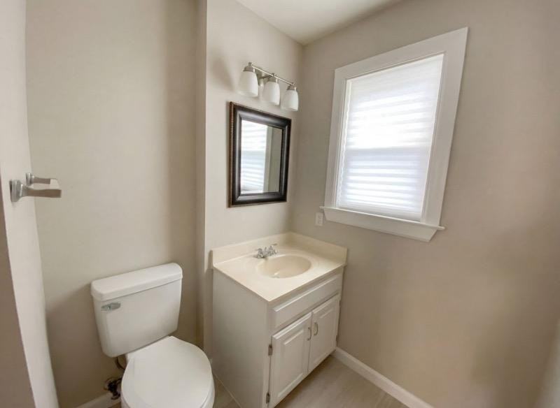 1223 Dalraida Rd - Photo 4 of 6