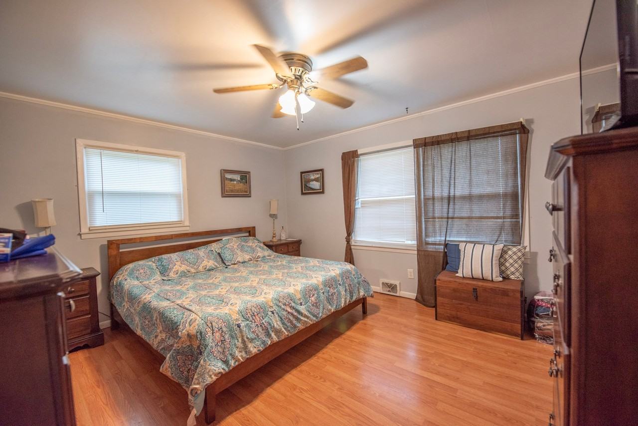 660 Ray Taylor Rd - Photo 6 of 10