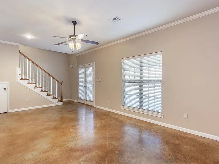 120 Deraney Ln - Photo 5 of 20