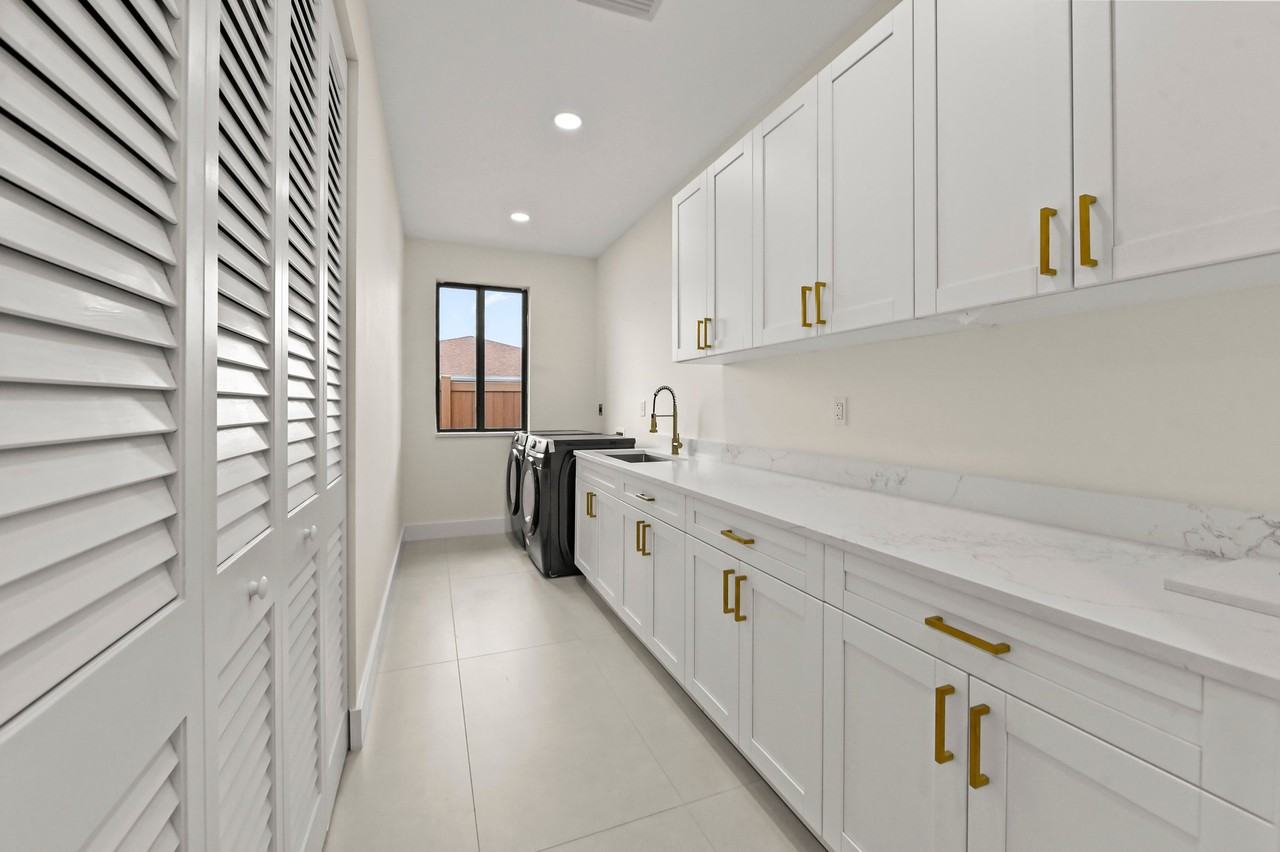621 Nwave - Photo 2 of 20