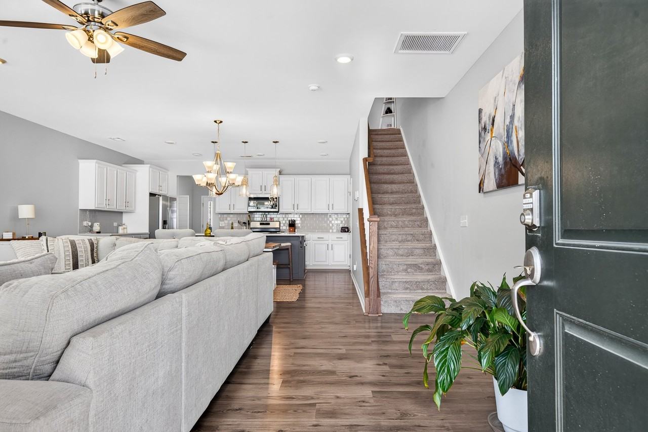 274 Godwit Dr - Photo 4 of 16